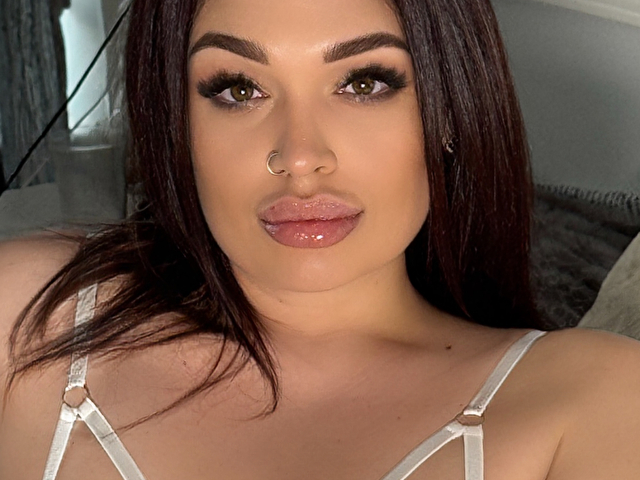 Sexcam avec Elenahottie