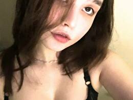 Chloefellini - sexcam Chloefellini - sexcam