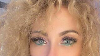 Goldengoddes - sexcam