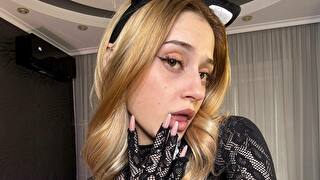Tinyvivy - sexcam