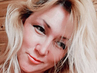 Ladylaperle - sexcam