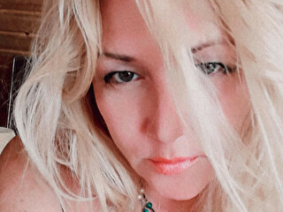 Ladylaperle - sexcam